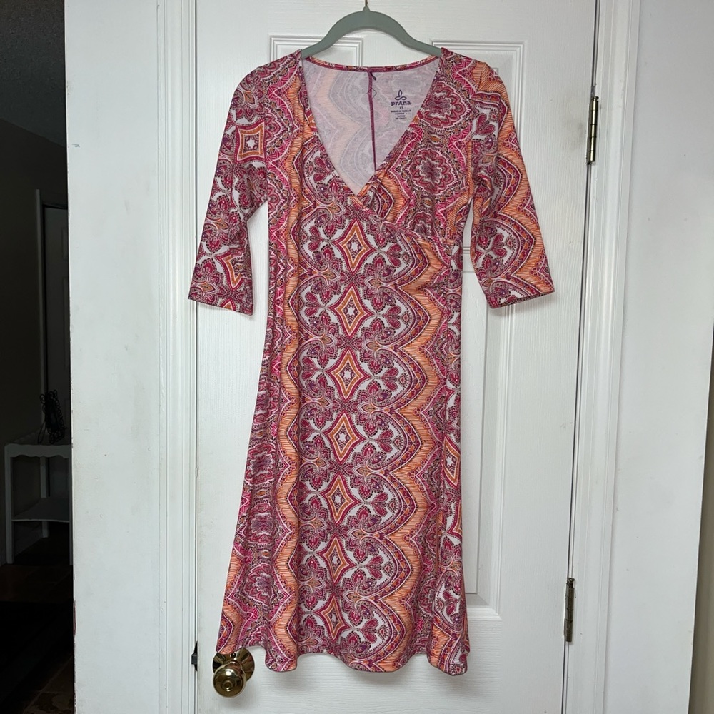 Prana Fuchsia Bali Nadia 3/4 Sleeve Faux Wrap Veeda Dress